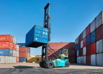 Konecranes expands global rollout of electric container handlers