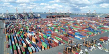 Port Newark Container Terminal completes solar project in colaboration with New York/New Jersey port