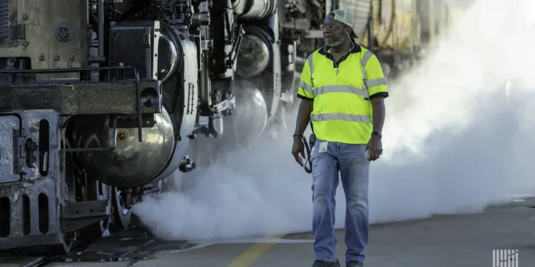 Rail unions warn DOT rollbacks could jeopardize train safety