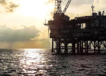 UK could lose 400 North Sea jobs every two weeks, university warns