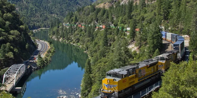 BNSF, UP clash over new Salt Lake City intermodal service