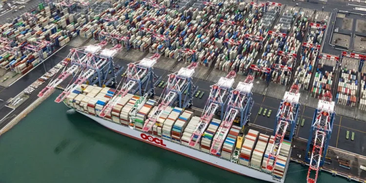 China-US container trade trending down as peak season nears