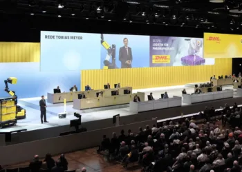 DHL rotates leaders at forwarding, supply chain divisions