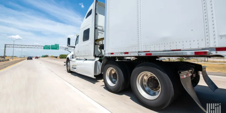 Investment firm to pair carrier Koleaseco with Hyway Trucking