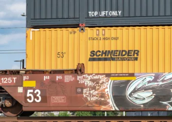 Schneider National touts enhanced cross-border intermodal speeds