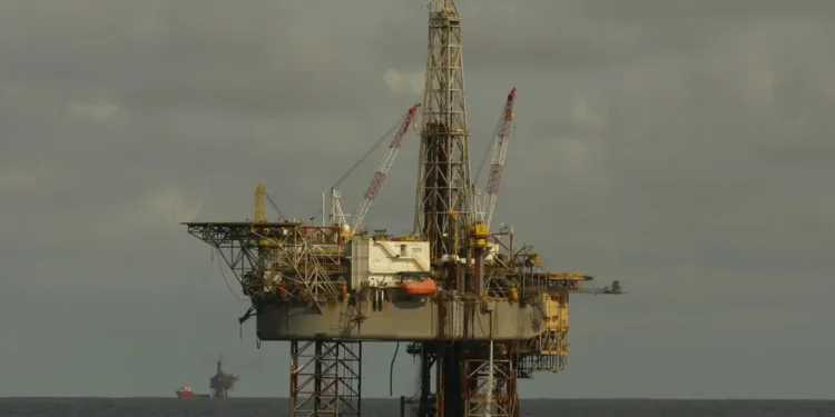 Shelf Drilling nets three-year jackup deal with ONGC