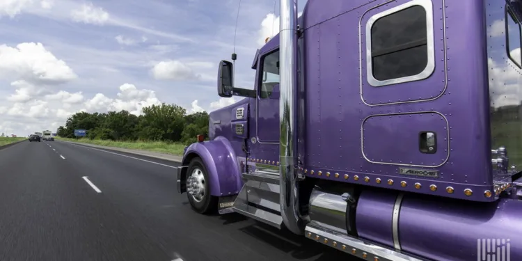 Trucker group seeks ban on foreign motor carriers