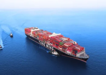 Yang Ming books LNG-fuelled boxship series at Hanwha Ocean
