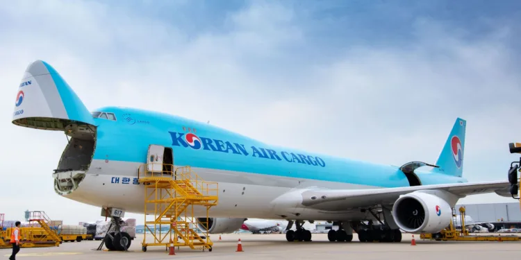 Boeing lands Korean Air order for 8 next-gen 777 freighters