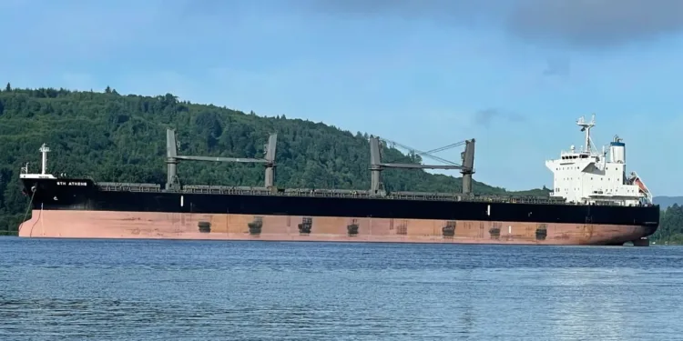 Diana Shipping re-fixes ultramax to Cargill at lower rate