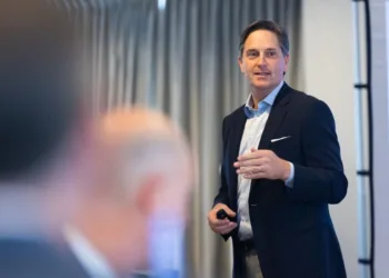 Easterly kicks off $250m diversified shipping fund