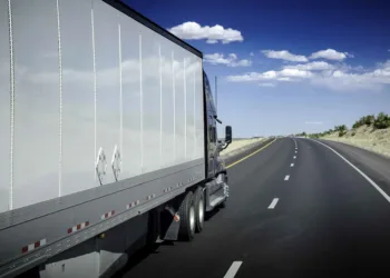 EPA aims to keep diesel trucks on the road
