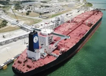 International Seaways picks up modern VLCC as it sheds six ageing product tankers