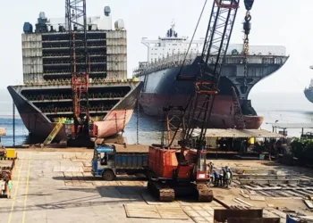 Neutralising the boxship orderbook would require scrapping every pre-2010 vessel