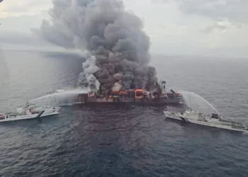 Wan Hai fire-hit boxship towed toward Middle East after 11 weeks adrift without refuge