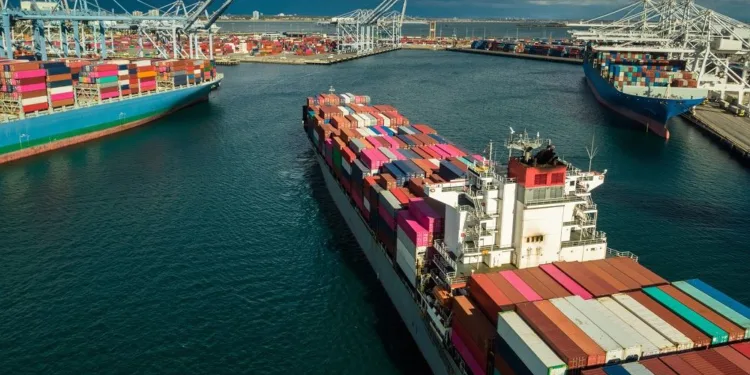 Xeneta acquires eeSea