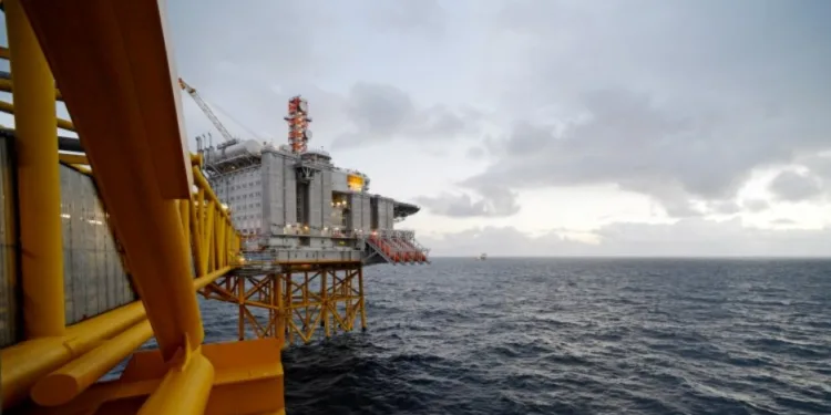 ConocoPhillips to lay off up to 25% of its workforce