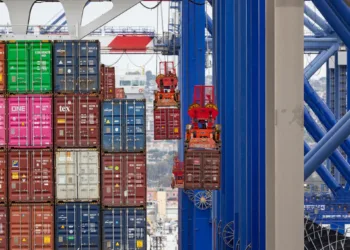 Dwell down for LA-Long Beach container trucks, rail