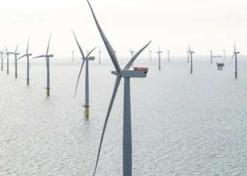 Equinor injects nearly $1bn into Ørsted amid Trump offshore wind crackdown