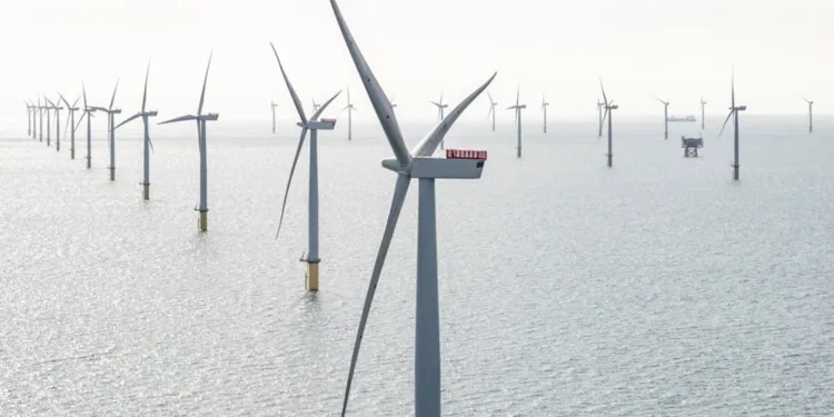 Equinor injects nearly $1bn into Ørsted amid Trump offshore wind crackdown