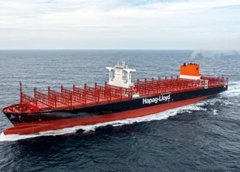 Foroohari Schiffart takes big leap in boxship scale with $120m purchase