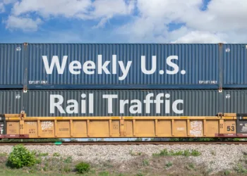 Rail freight slips in latest week