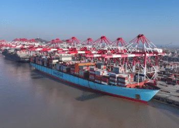 Rates spin as Chinese ships dropped from U.S. routes