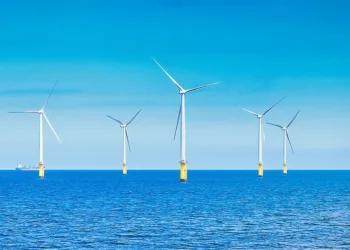 Republican lawmakers urge Trump to cancel offshore wind leases in Maine