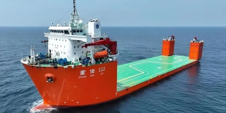 SAL Heavy Lift doubles deck carrier capacity