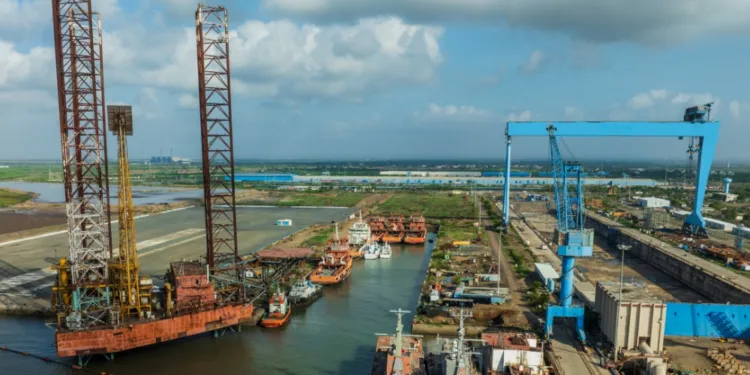 Samsung Heavy signs deal with India’s largest dry dock operator