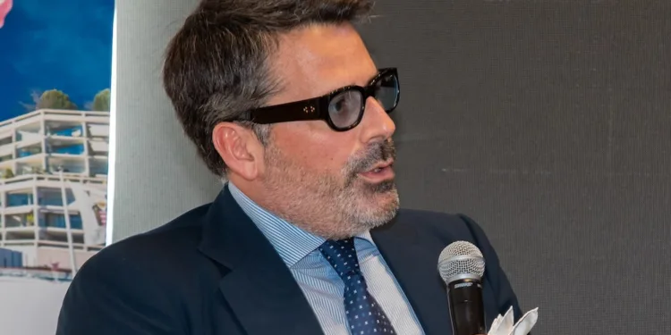 Scorpio Tankers boosts coverage with LR2 charter-out deal