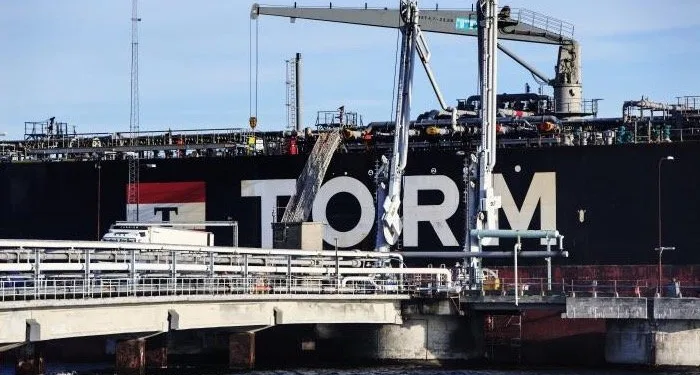 Splash Wrap: From tankers to tech