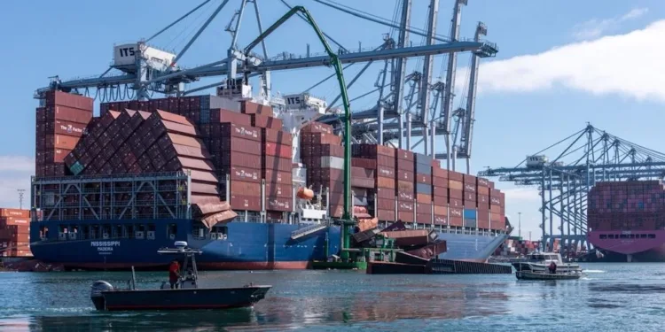 Splash Wrap: Trøim reloads, ZIM stumbles, Anglo Teck rises