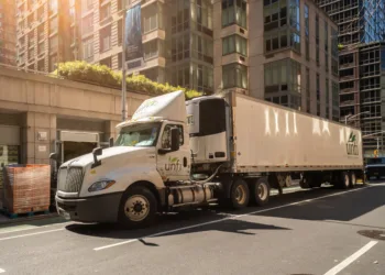 Teamsters grows influence in Amazon’s food network via UNFI success
