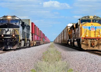 Union Pacific, Norfolk Southern: Rival alliances bolster merger case