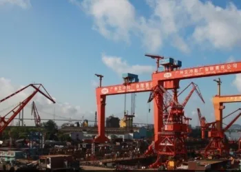 Alberta Shipmanagement makes boxship debut with Chinese newbuild order