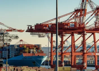 Asia-U.S. container rates rally
