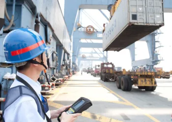 BIMCO moves to draft clause on new Chinese port fees