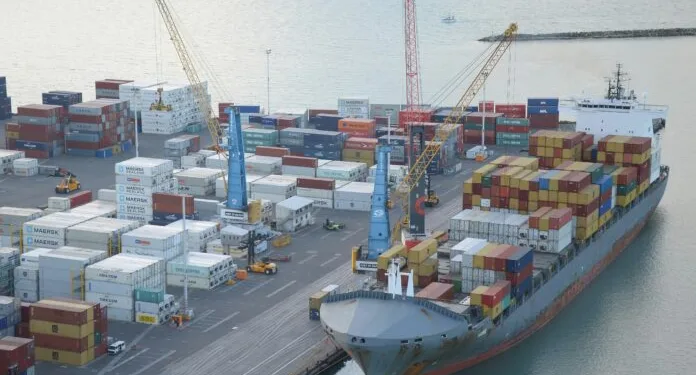 BIMCO: USTR fees to hit 35% of fleet, no rate hikes expected