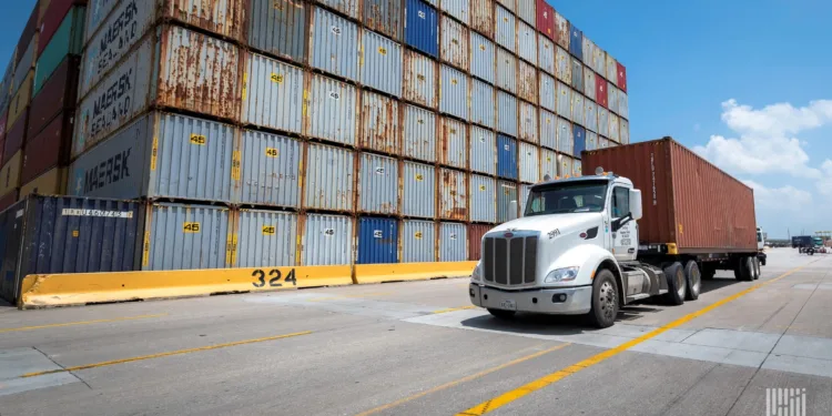 Demurrage dilemma: court overturns FMC’s trucking rule 