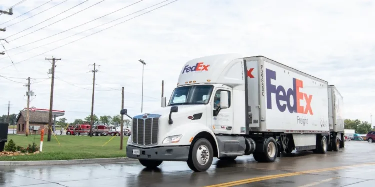 FedEx Freight rounds out leadership roster, names new CFO