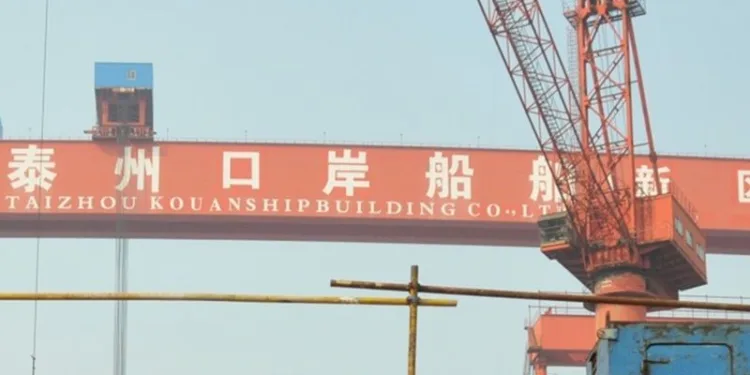 Huarong Leasing lines up newcastlemax newbuild brace