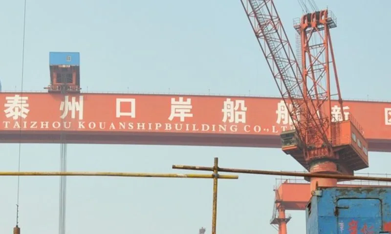Huarong Leasing lines up newcastlemax newbuild brace