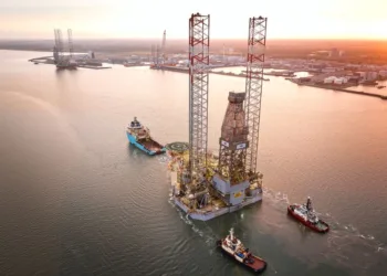 Noble secures multiple rig deals and boosts backlog to $7bn
