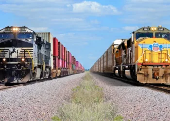 Railroads set shareholder vote on transcontinental merger