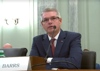Senate confirms Derek Barrs as FMCSA chief