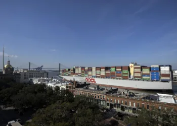 Trade war? Savannah containers near record volume