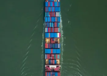 UKHO and Marine AI launch first autonomous vessel project