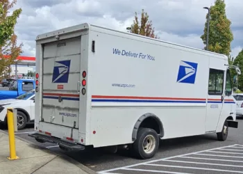 USPS mail delivery dispute goes before Supreme Court