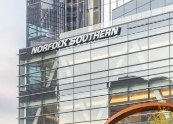 AGs from railroads’ headquarter states back merger